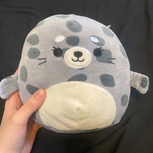 Seal Squishmallow 🦭